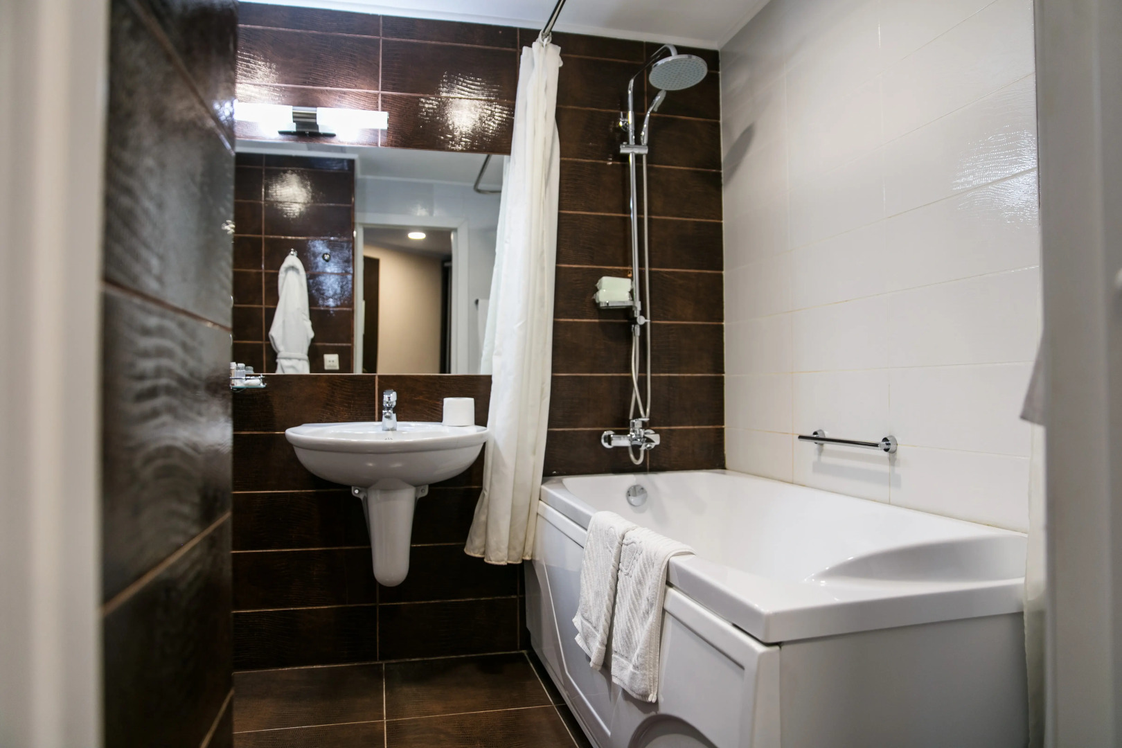 Топос Конгресс-Отель (бывший ВертолОтель)