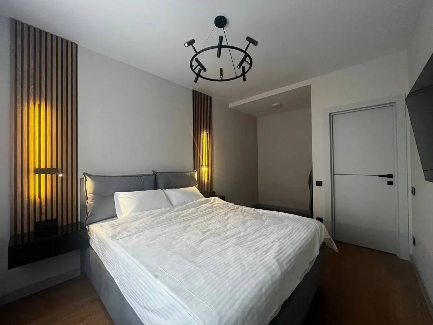 Квартира Rent Apartment 71 Академика Насоновой