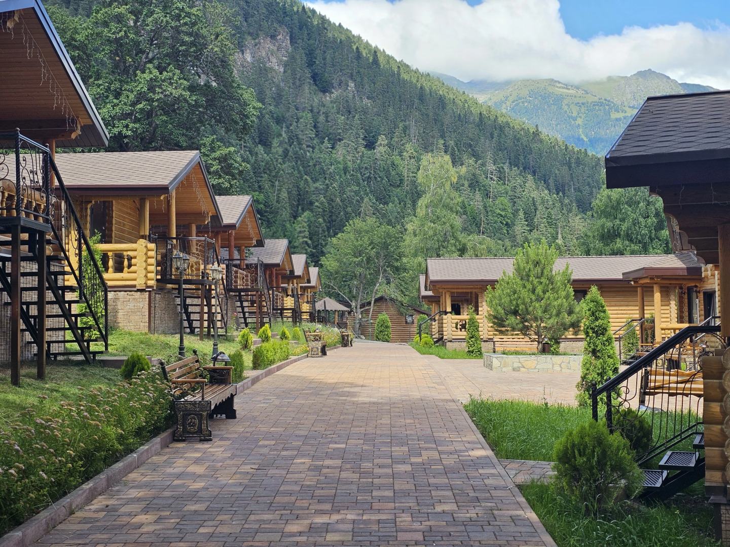 База Отдыха Grand Kavkaz Архыз