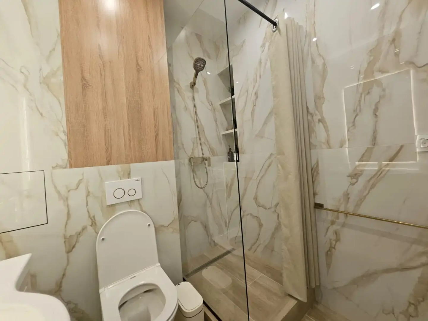 Квартира Студия 69