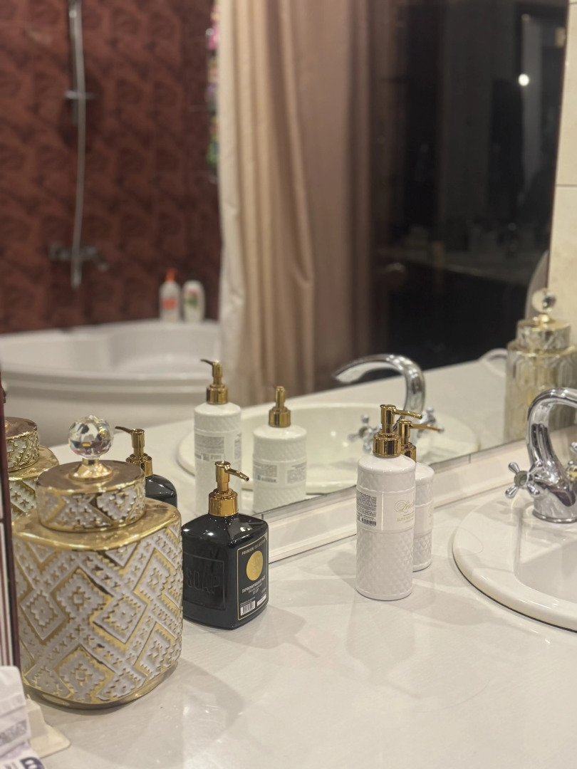 Квартира Большая Двухкомнатная на Ленина 18