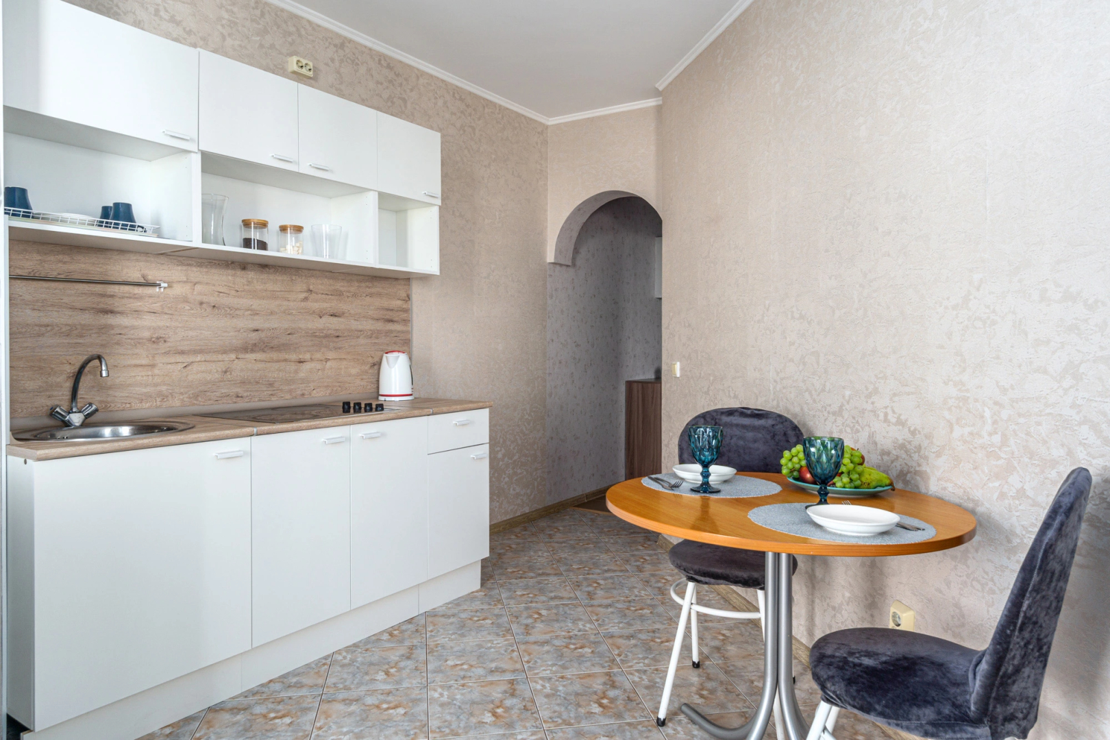 Квартира с балконом у госпиталя ветеранов