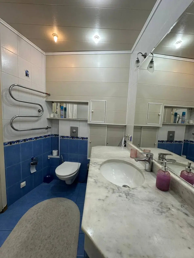 Квартира 2х Комнатная рядом с ЖД Вокзалом