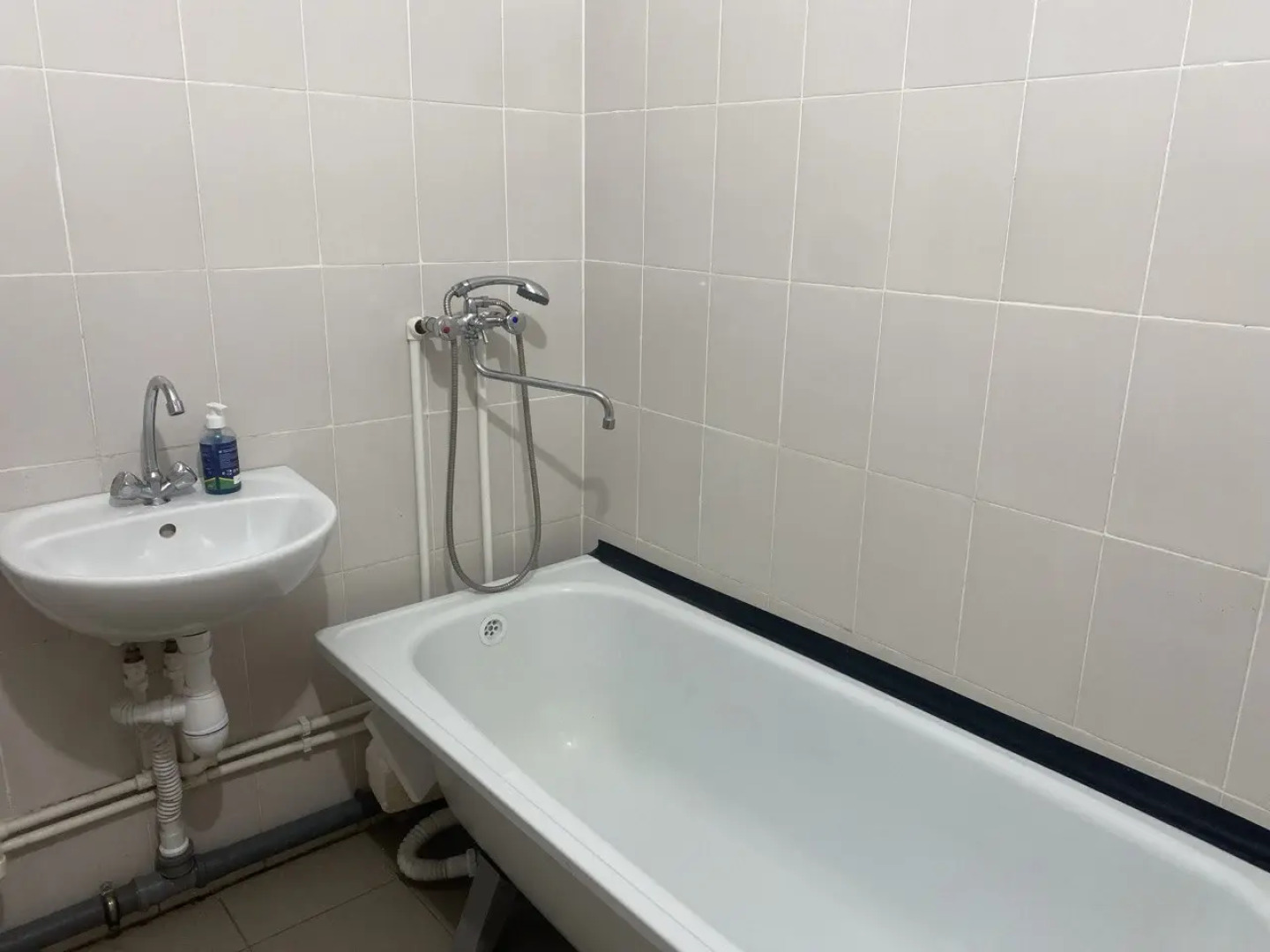 Квартира Уютная двухкомнатная