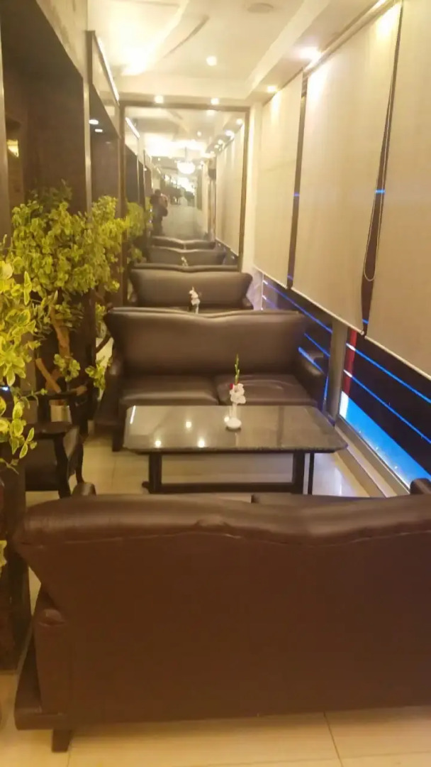 Отель Royal Lahore