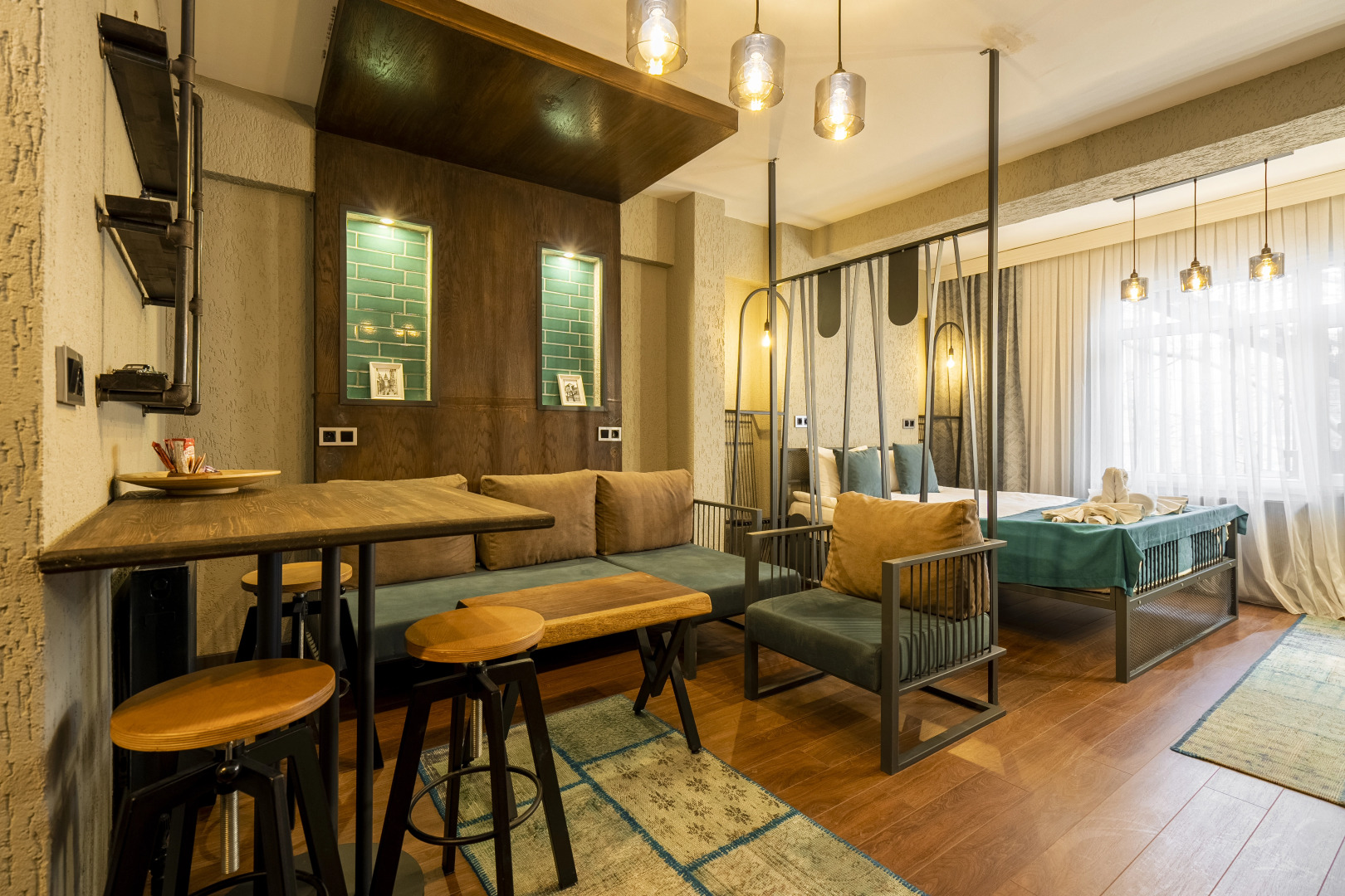 Апарт-отель  Cube Suites