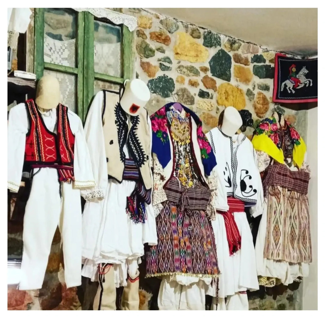 Отель Safora E Shpatit