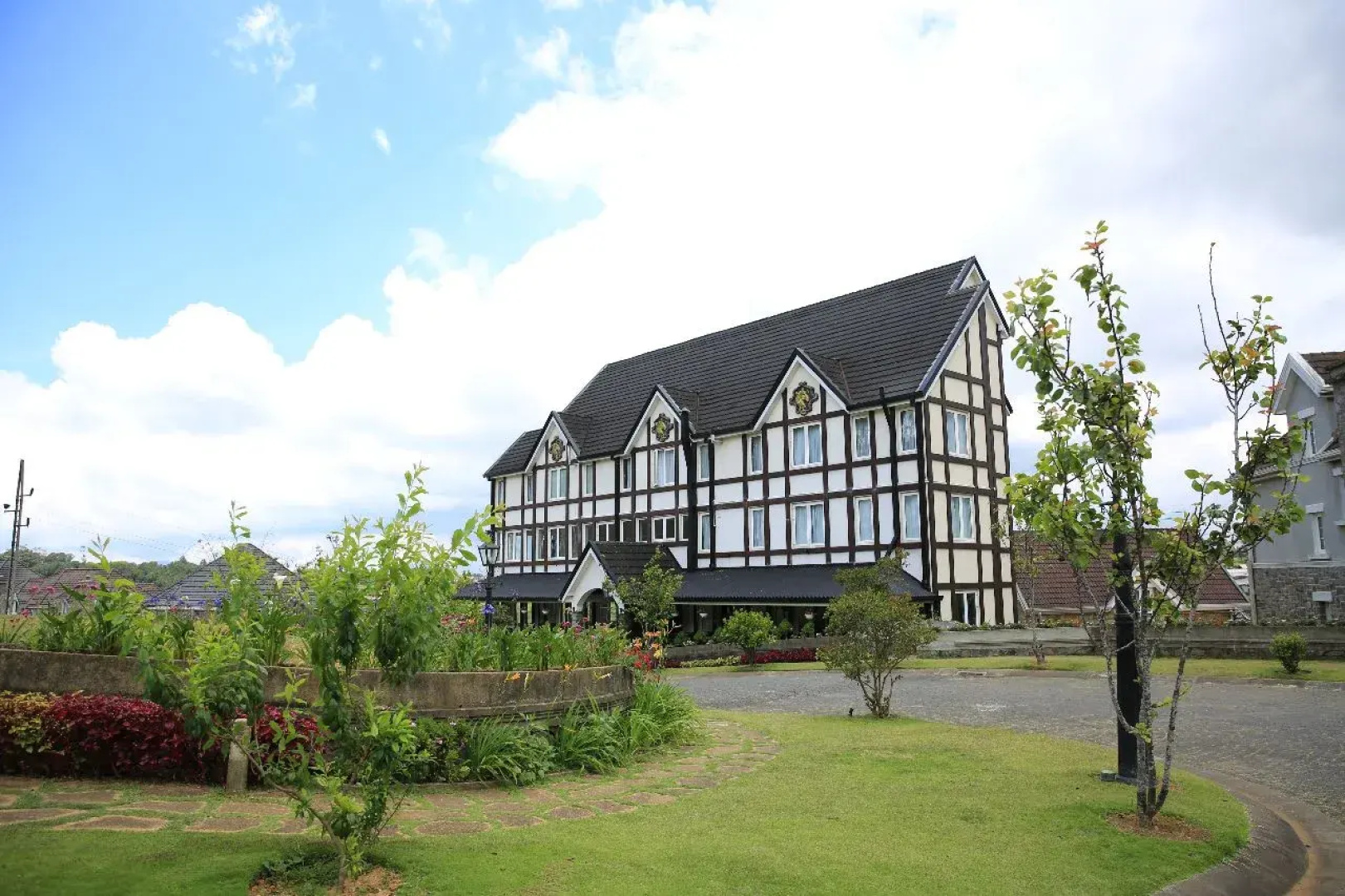 Отель Pedro Barn by Little England Cottage