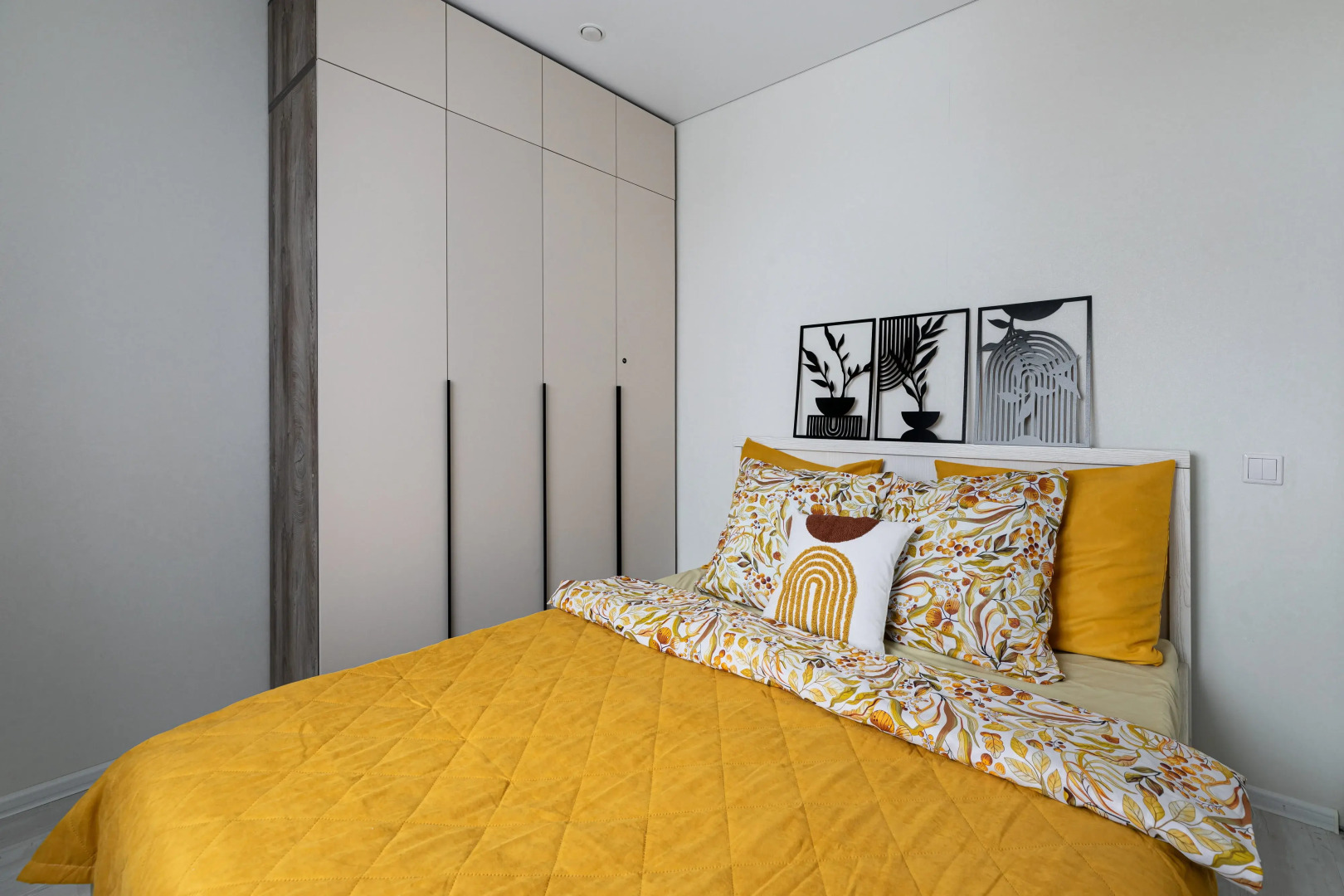 Апартаменты TatAparts Стильная Евродвушка в Историческом Центре Города