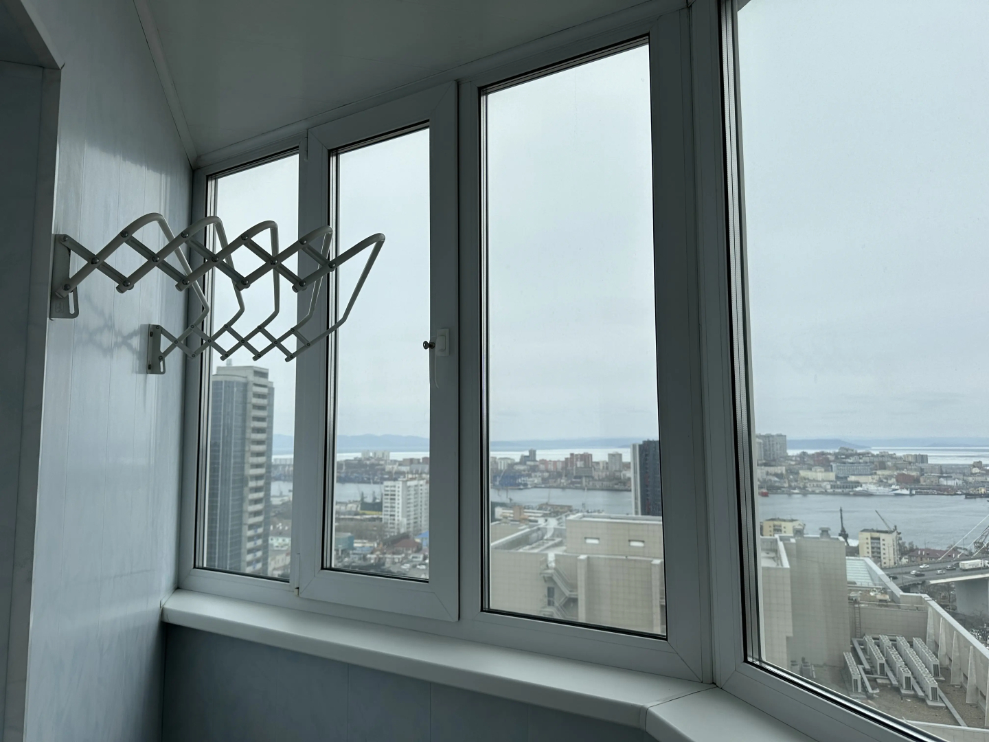 Квартира на Фастовской 14 с видом на бухту