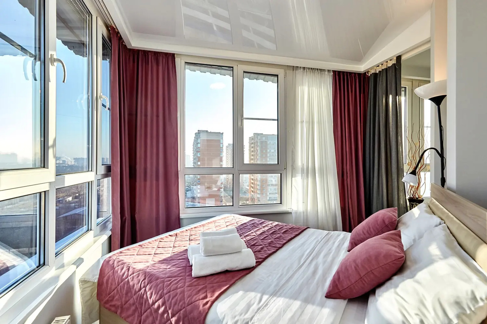 Квартира Большая Студия Люкс в Фестивальном Районе