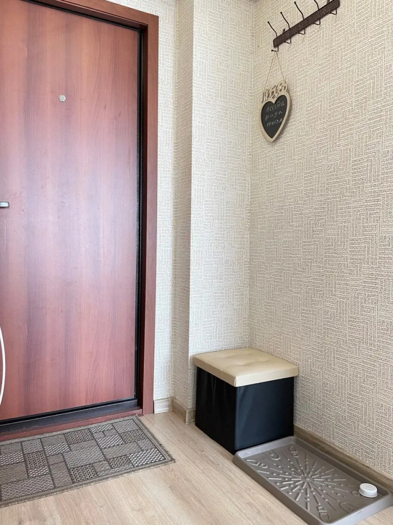 Комфорт Апартаменты Lora Home на Пражской