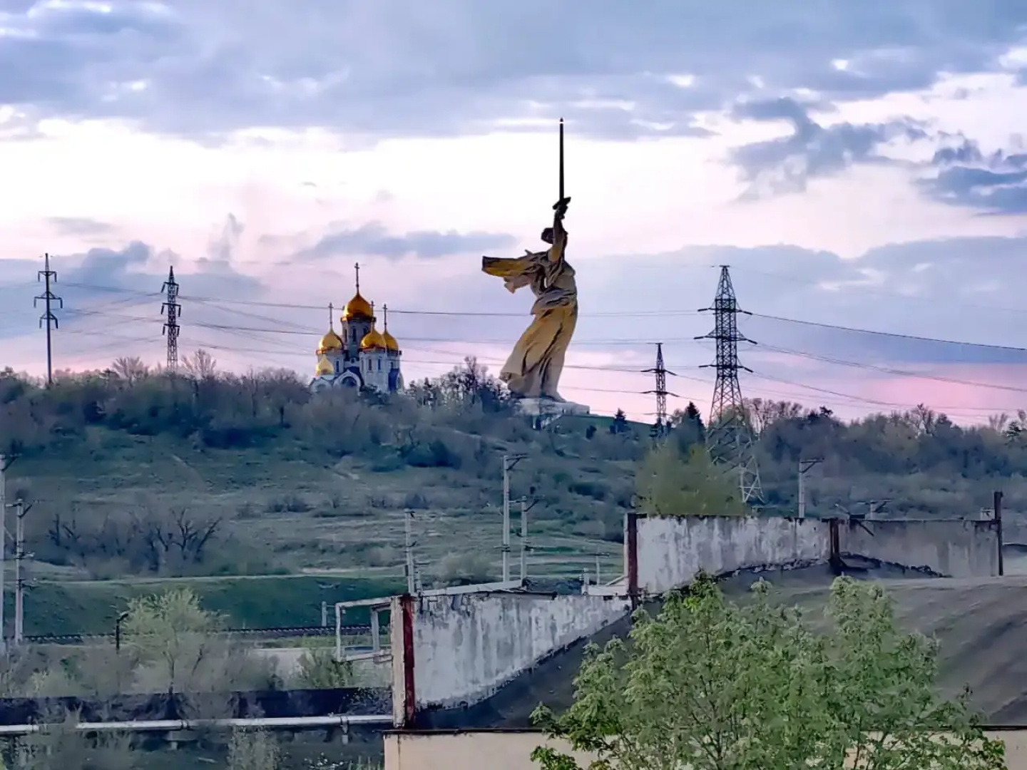 Квартира Евродвушка Возле Мамаева Курагана