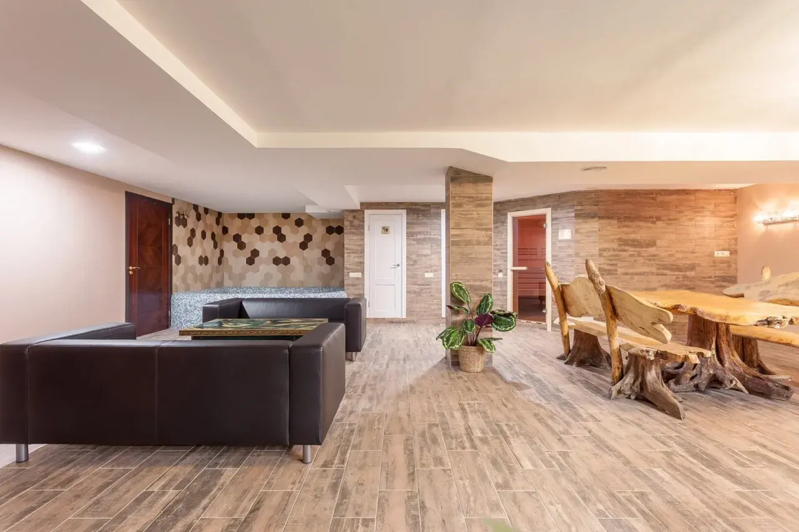 Отель Marton Palace