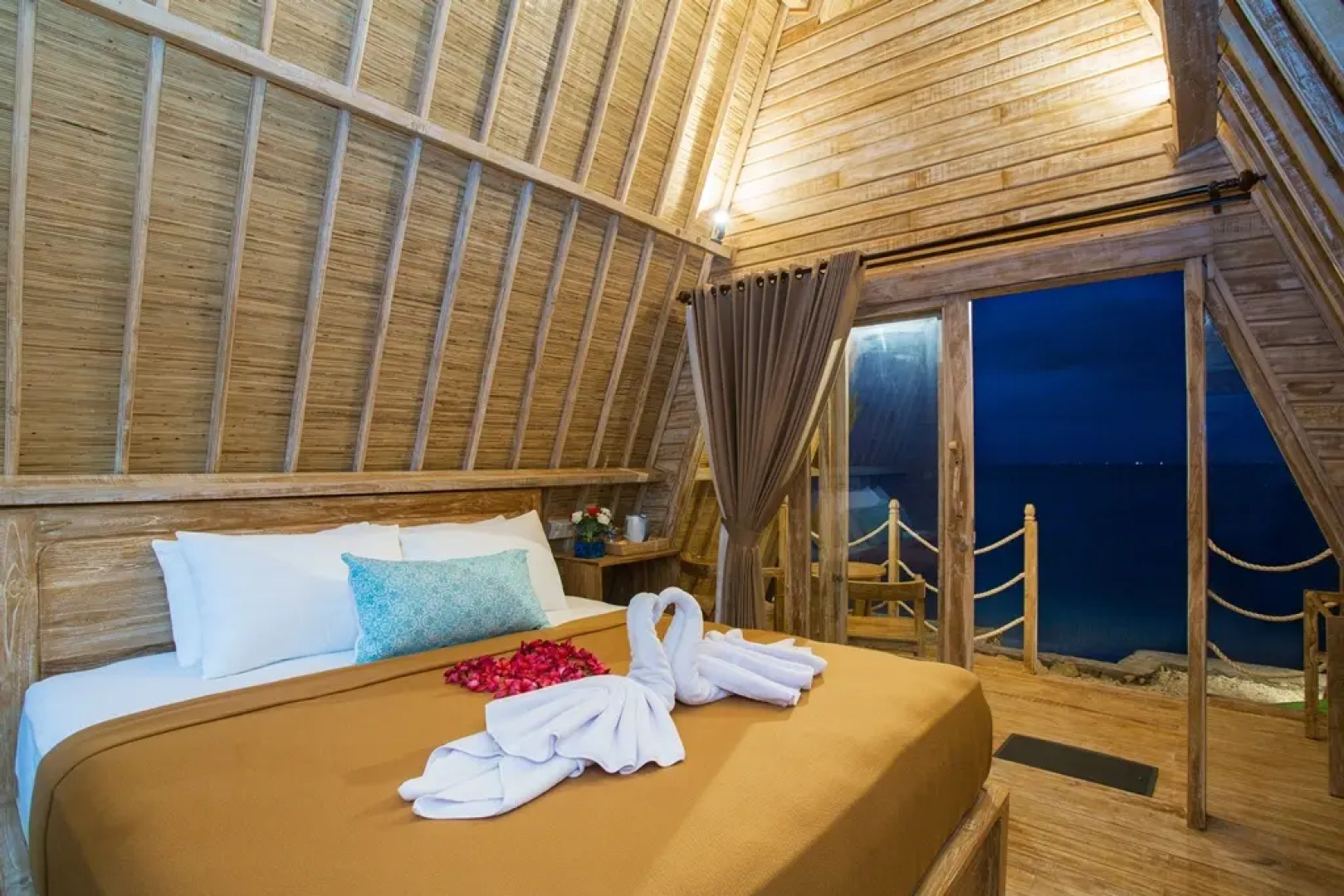 Бутик-отель The Dewi Sun Sun Suite