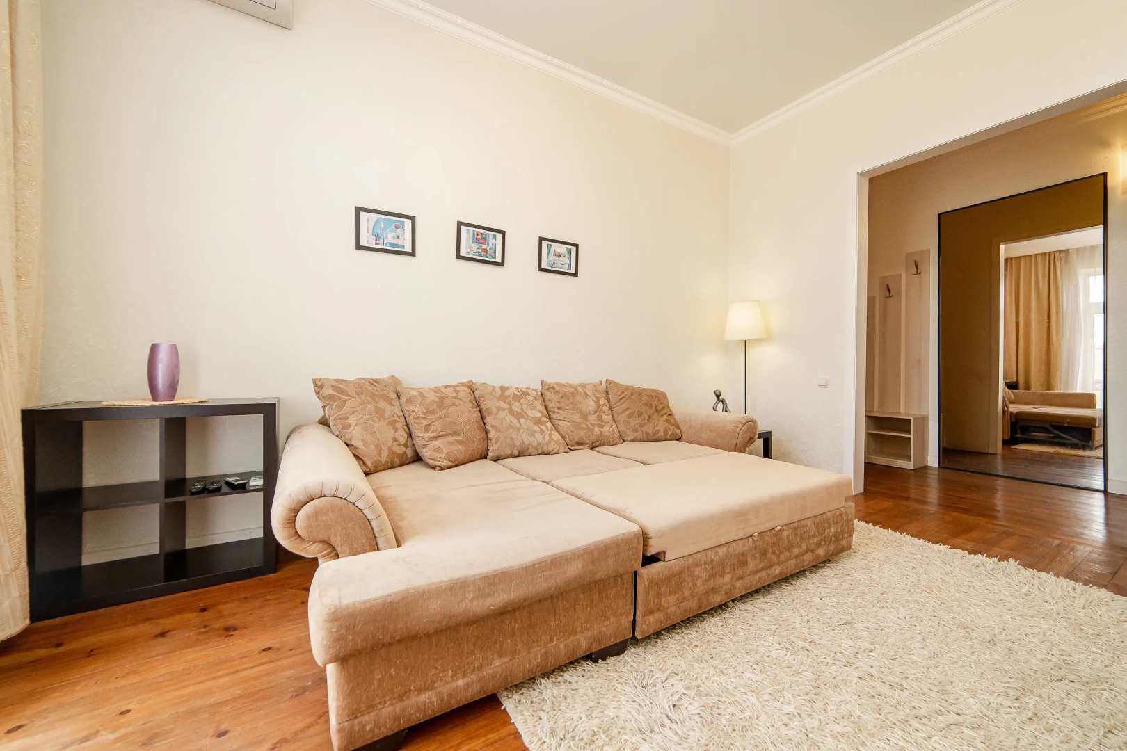 Апартаменты BelaTravel по адресу: Независимости 91