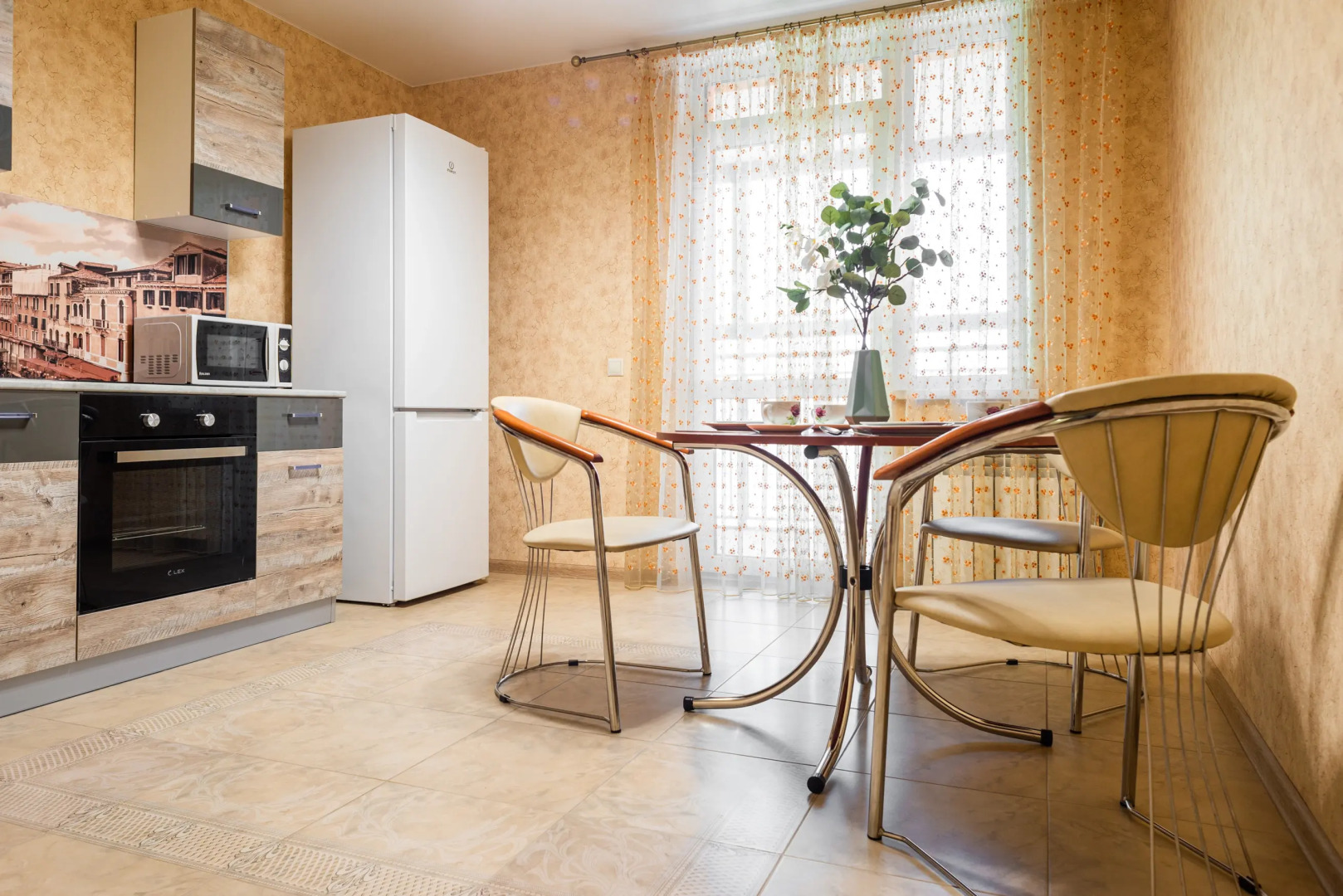 Апартаменты Трамвайный переулок 2/1