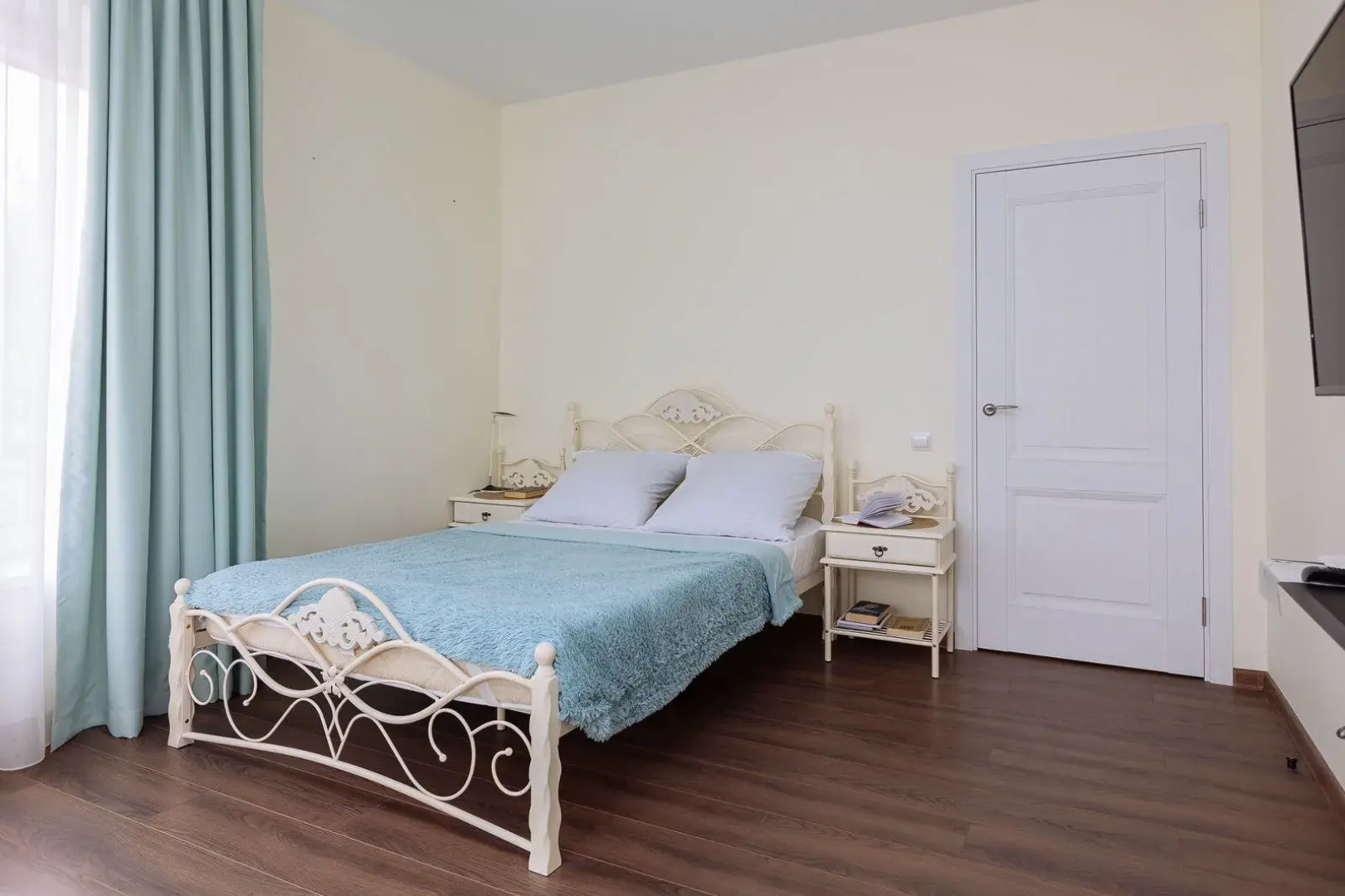 Апартаменты на первой линии у моря