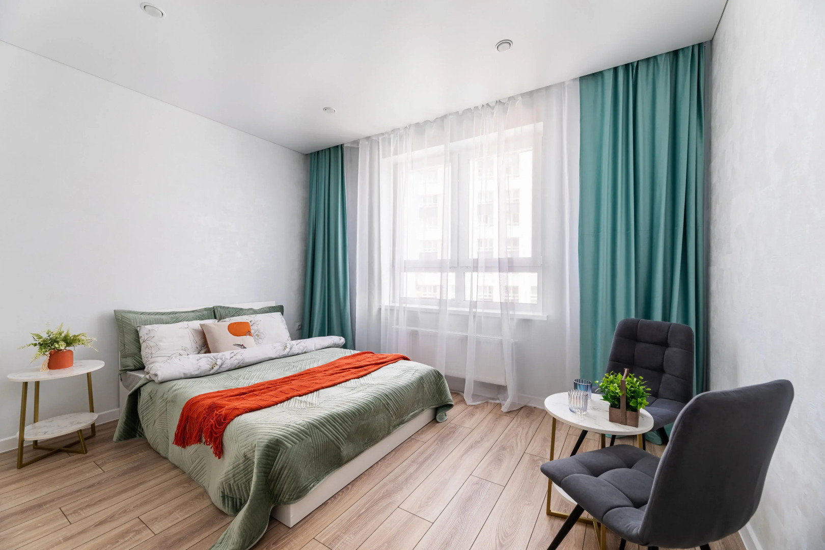 Апартаменты TatAparts стильная евродвушка около парка