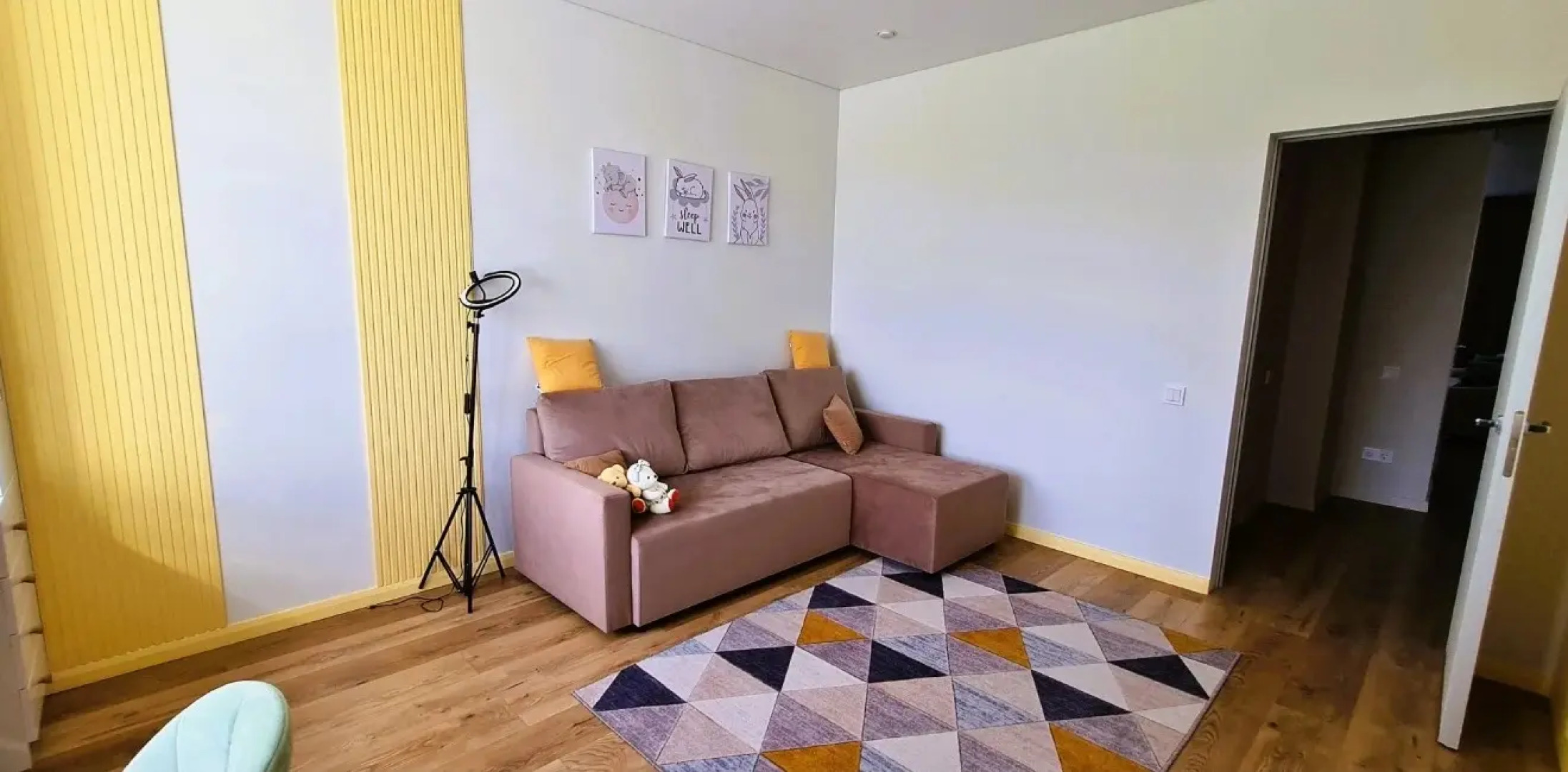 Апартаменты трехкомнатные с Дизайнерским ремонтом Олимпия Запад