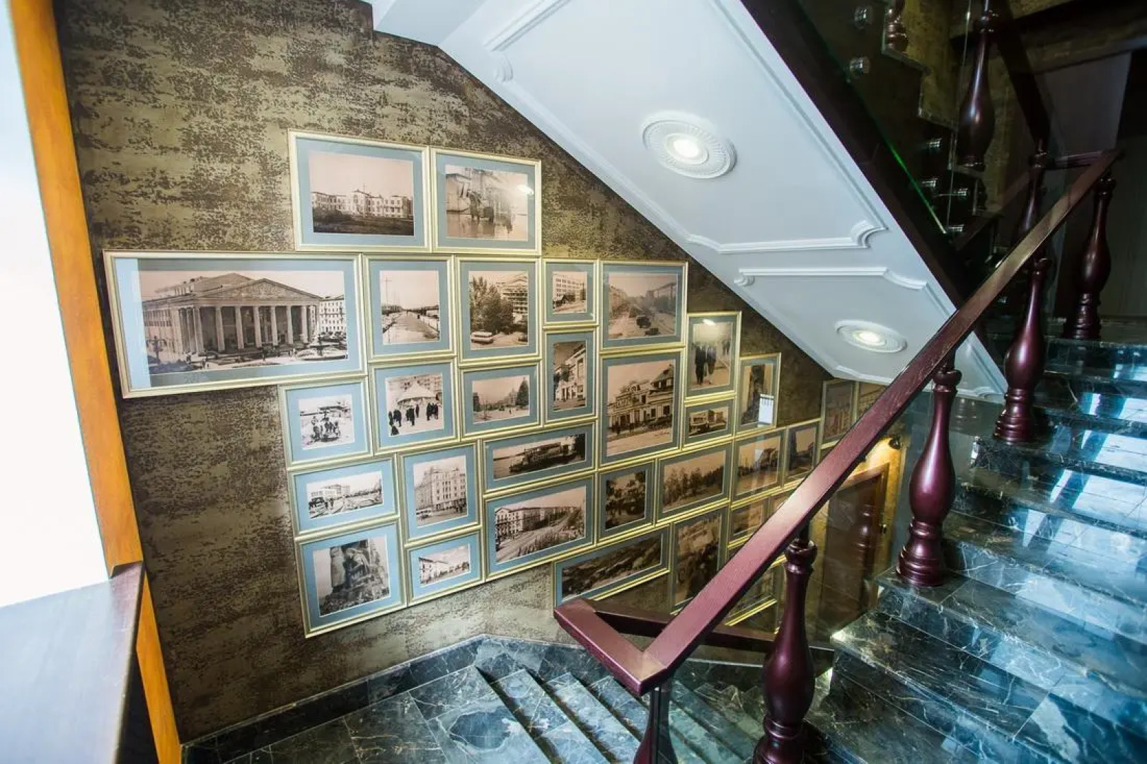 Отель Томь Ривер Плаза