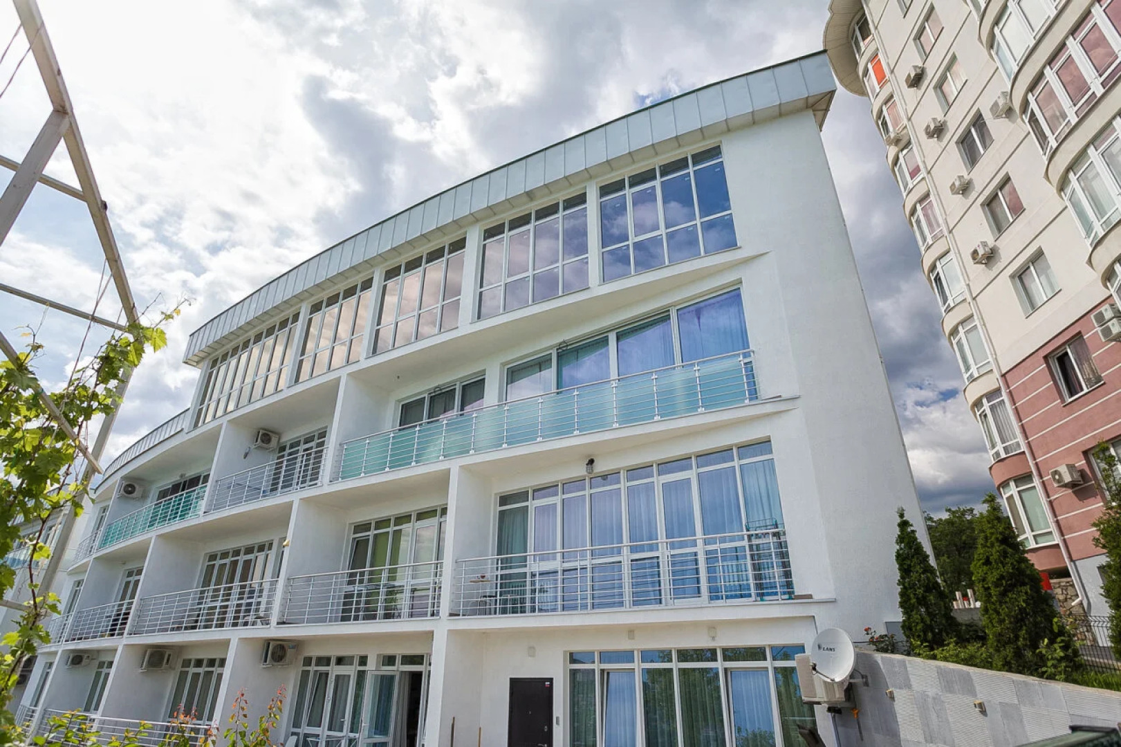 Квартира Однокомнатная Квартира в г. Ялта, на ул.Щорса, 42