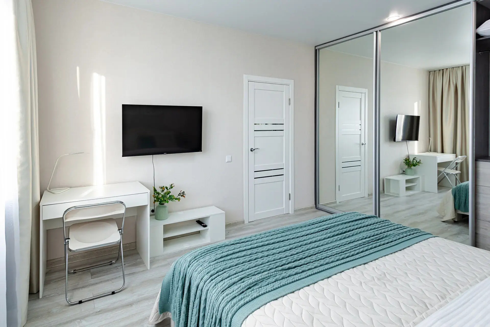 Квартира Novatel Apartments