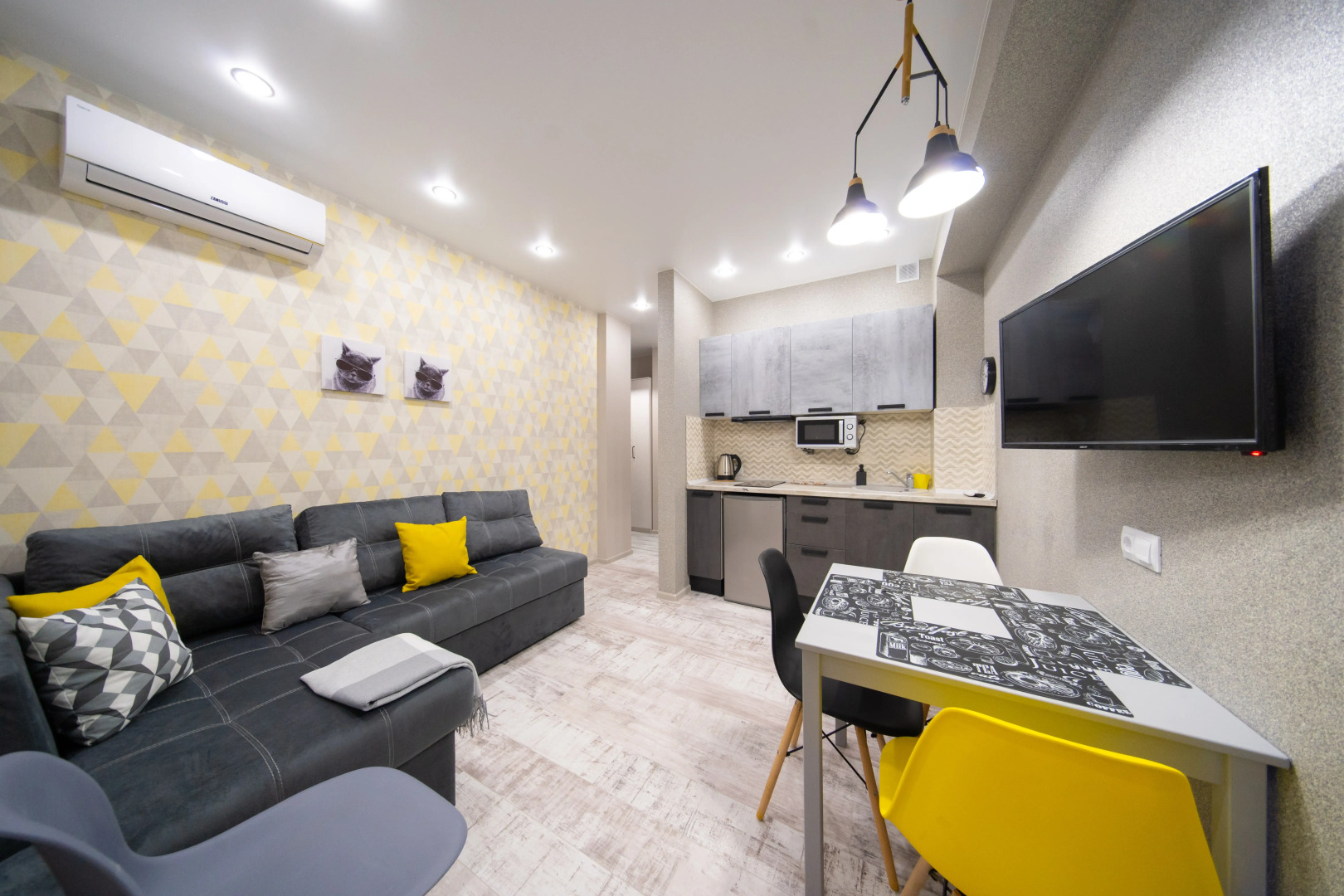 Апартаменты Море Апартаментов на Эстонской 37-5