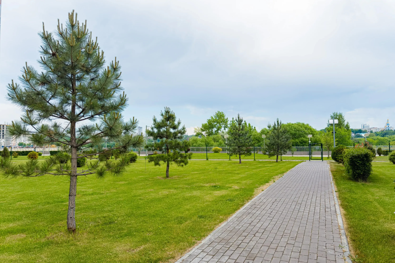 Квартира с Видом на Набережную Реки