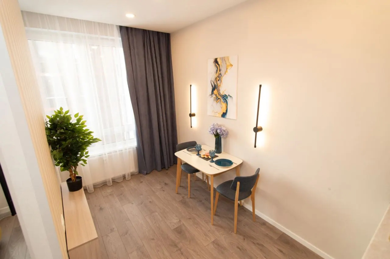 Апартаменты ДзенХоум Творчество 1133