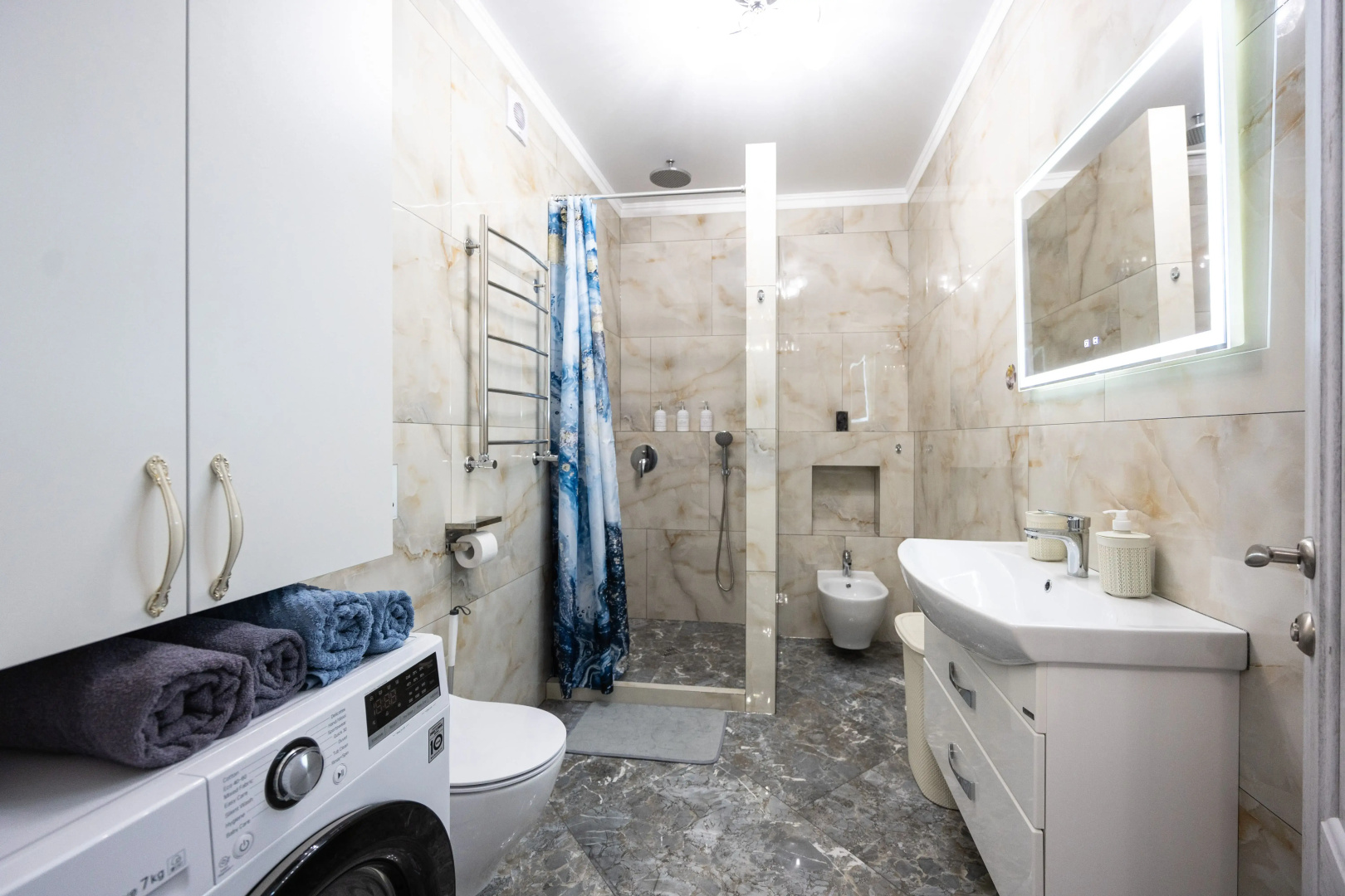 Квартира LovelyHome39 у Парка Кроне