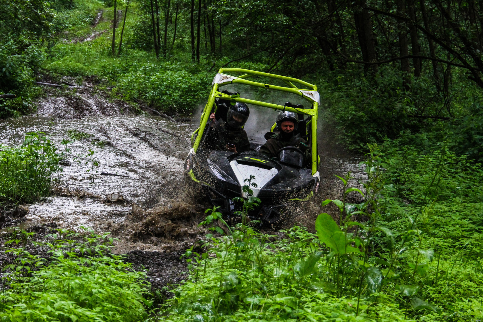 Отель Аэроград