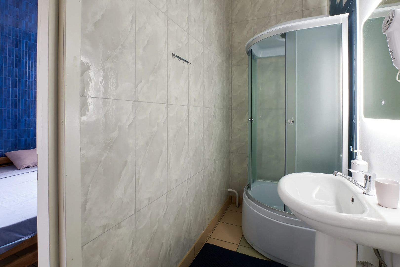 Хостел Космострелка