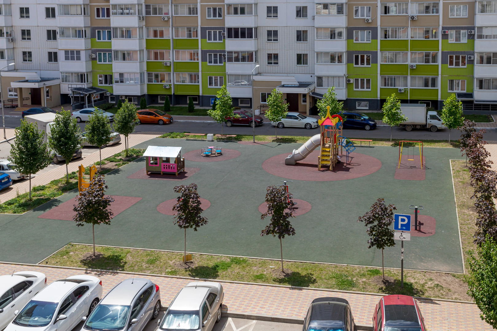 Квартира на Генерала Трошева 25