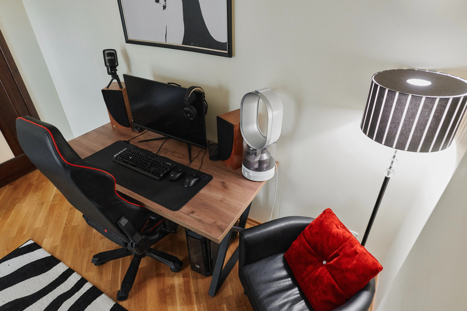 Апартаменты 2-комн. в самом центре Минска на пр. Независимости 37