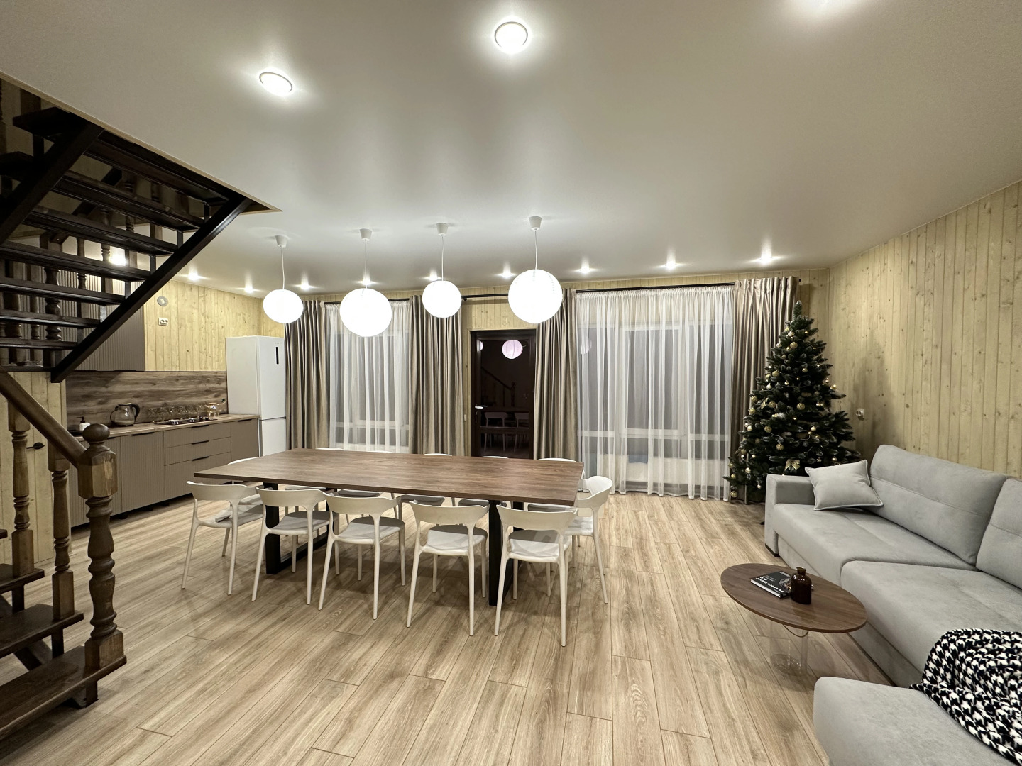 Вилла Брусника