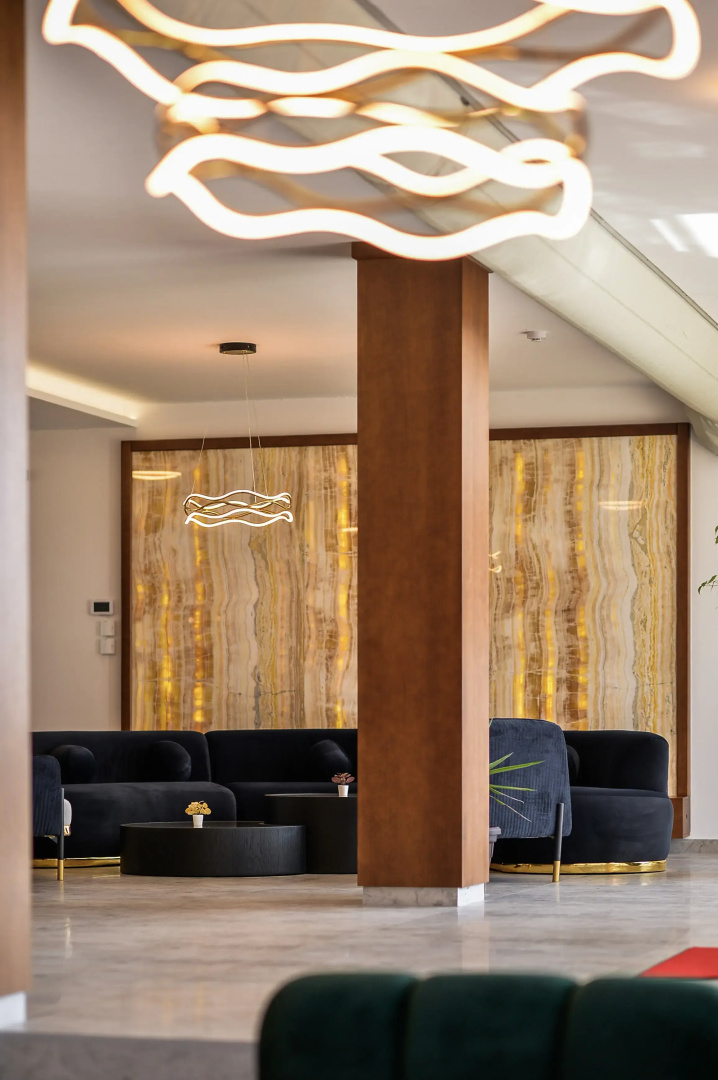 Отель Alexander Resort