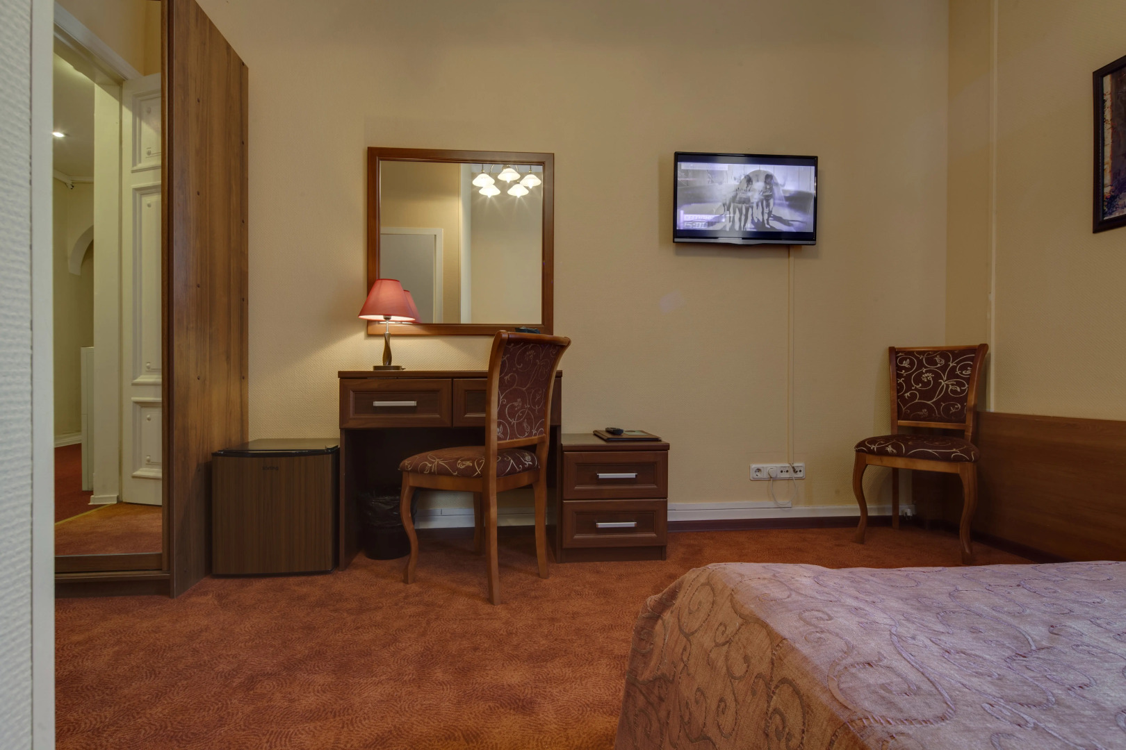 Меблированные комнаты  Соната у Эрмитажа