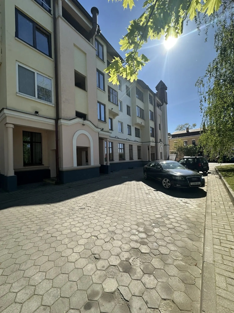 Апартаменты на пешеходной улице