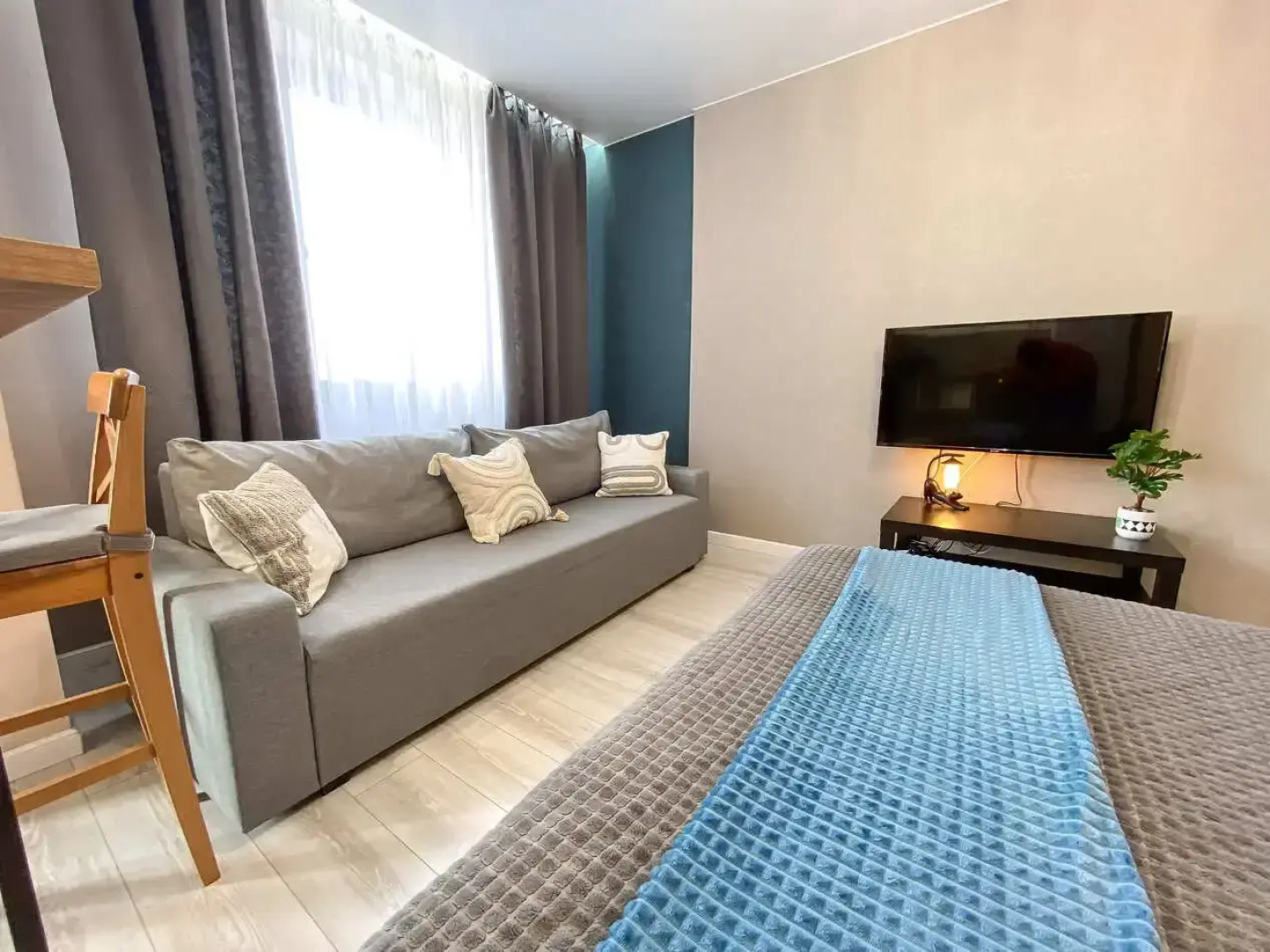 Апартаменты с Видом на Волгу 196