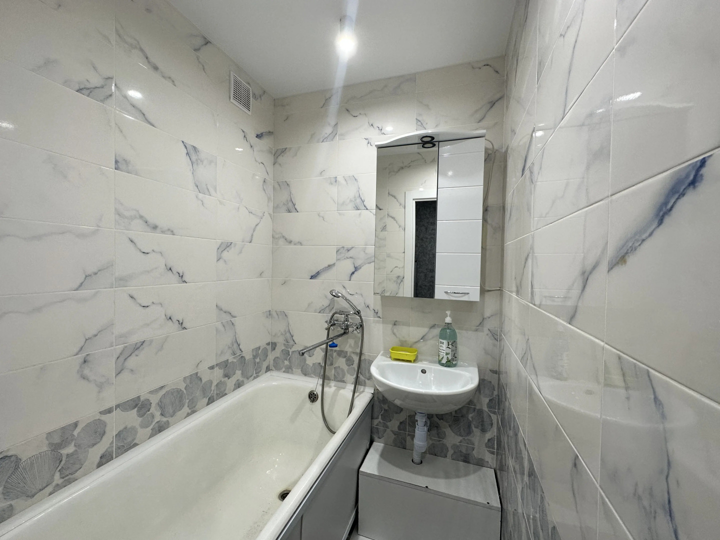 Квартира в Тихом Районе Города