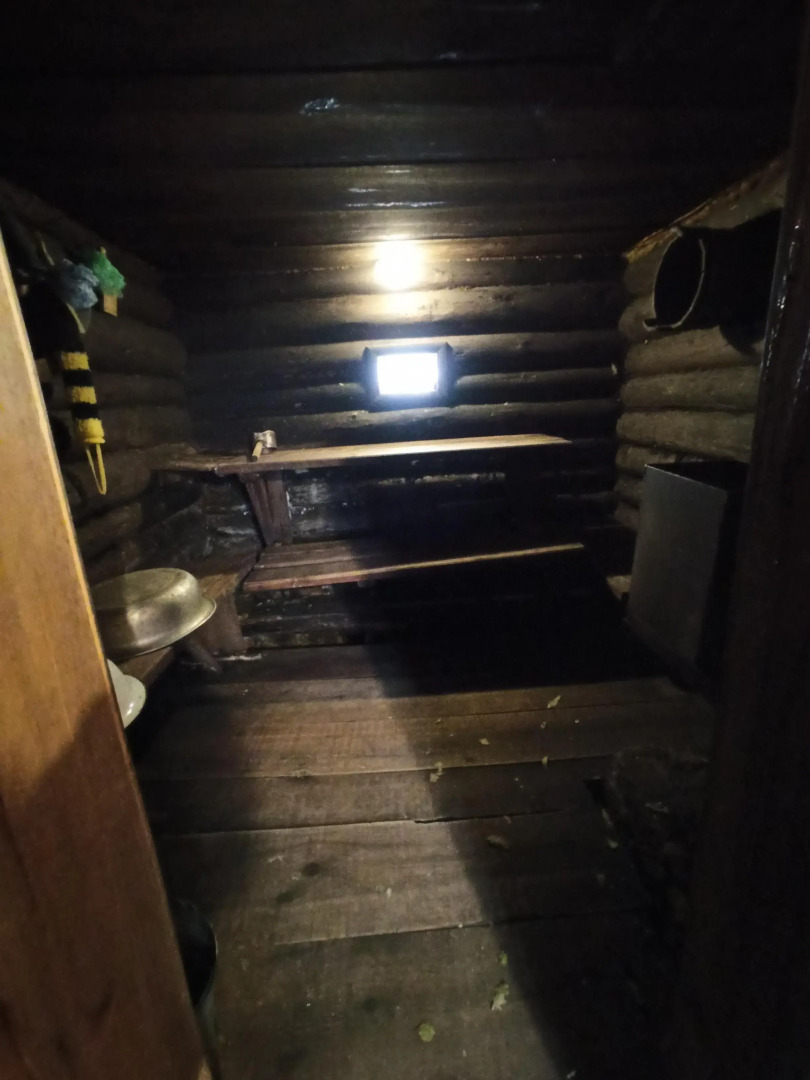 Частный дом на берегу Зюраткуля