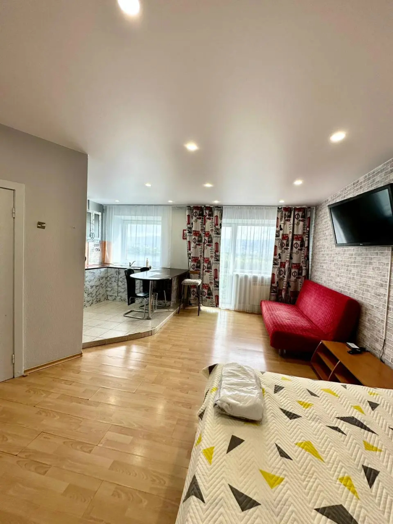 Апартаменты Дубровинского 104