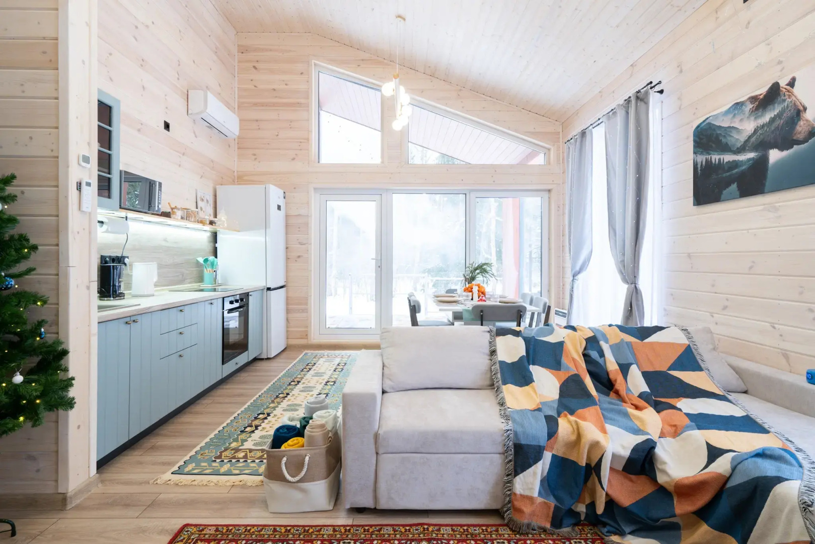 Частный дом У леса