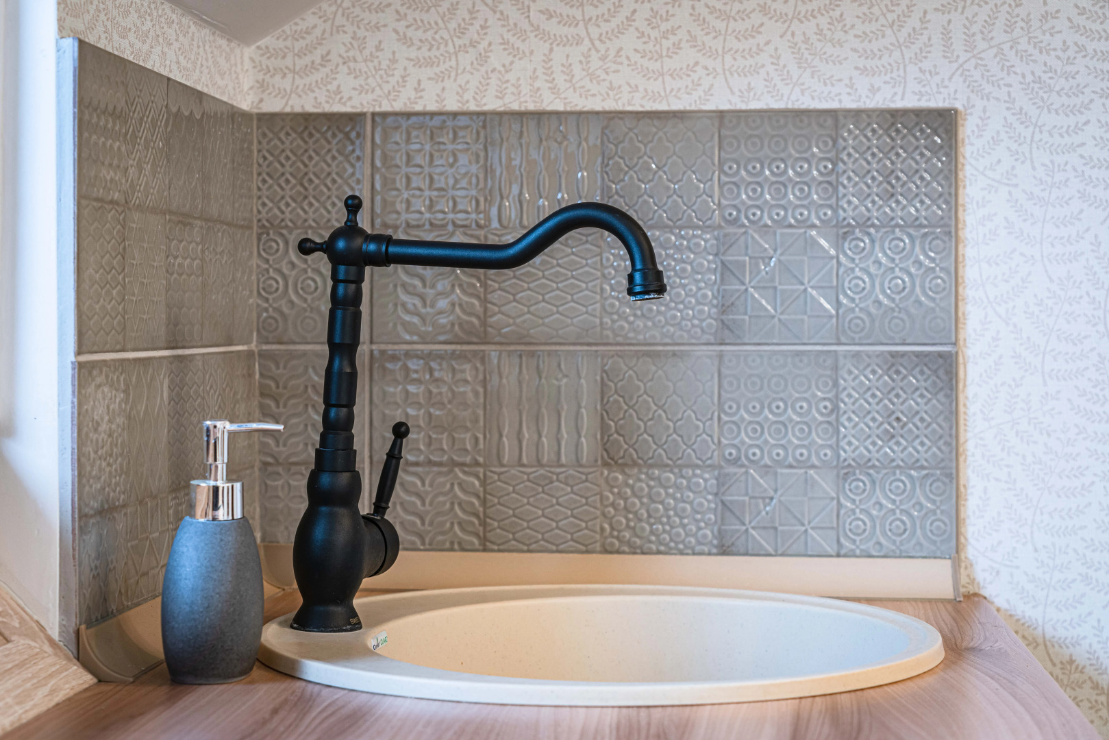 Квартира Трехкомнатная Московская 12