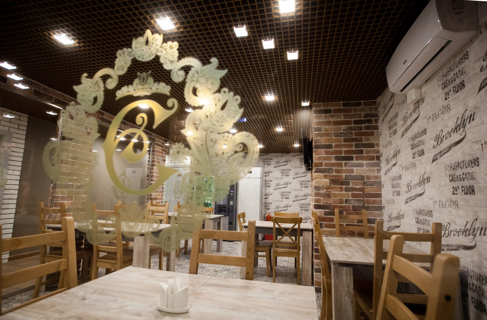 Хостел Ester House