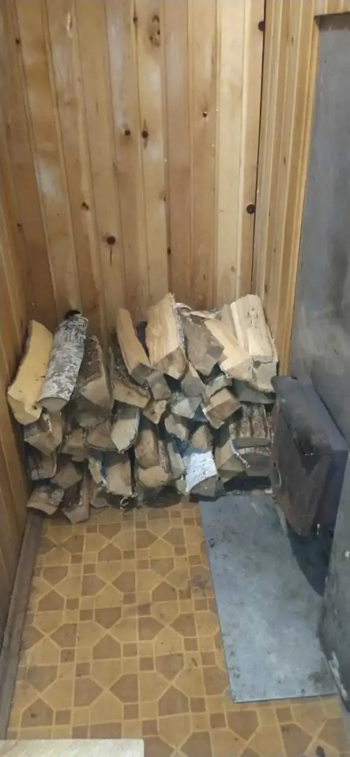 Частный дом с баней на территории