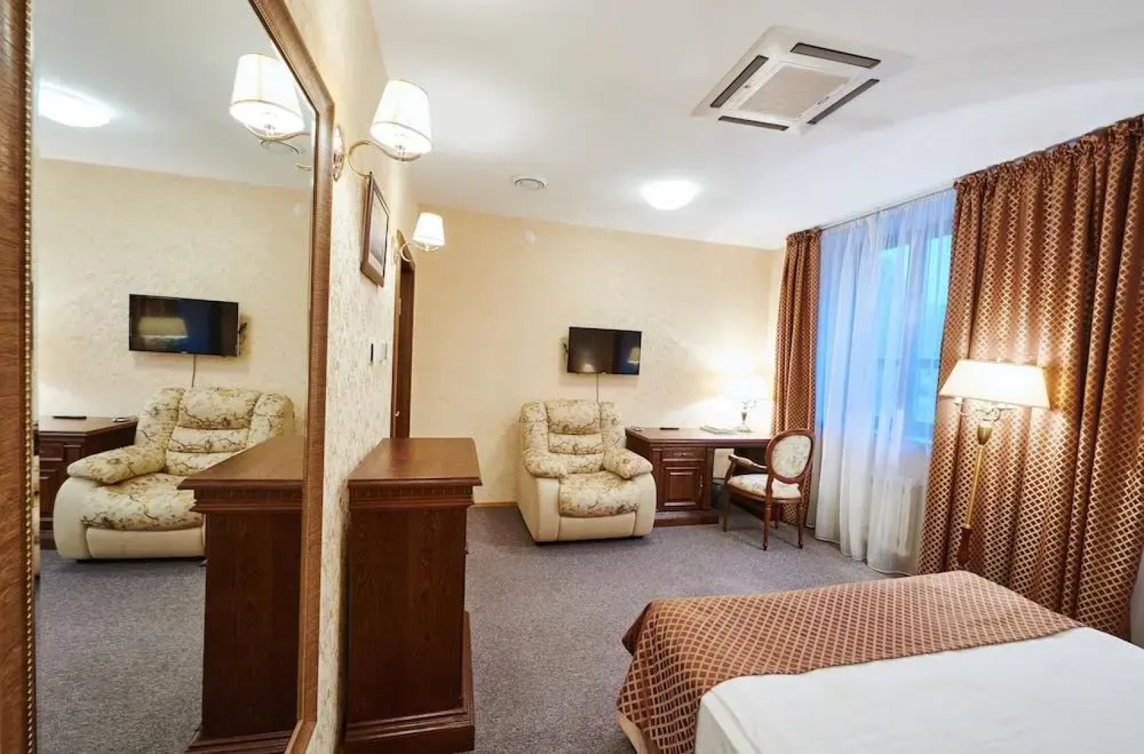 Отель Виктория на Замковой