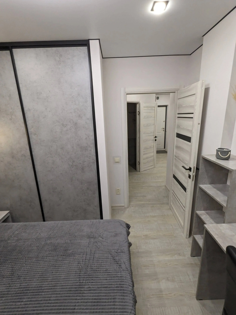 Квартира шикарная двухкомнатная в жд округе