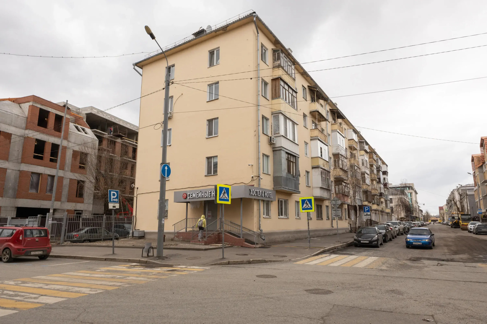 Апартаменты на Гаяза Исхаки 1